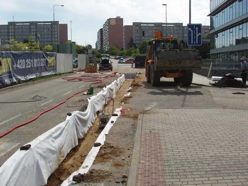 Horkovodní přípojka a výměníková stanice pro SO01.12 Technologický park, Praha 11