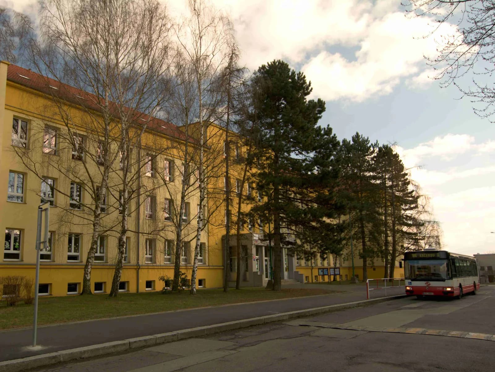 Rekonstrukce kotelny - Základní škola Jitřní 185/6, Praha 4