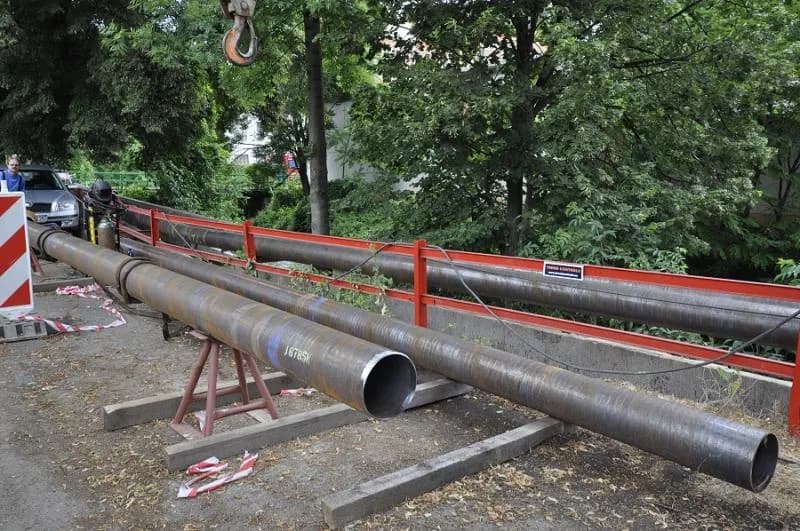 Oprava topného kanálu DN 250, Michelský mlýn, Praha 4
