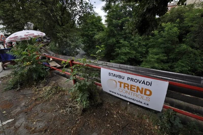Oprava topného kanálu DN 250, Michelský mlýn, Praha 4