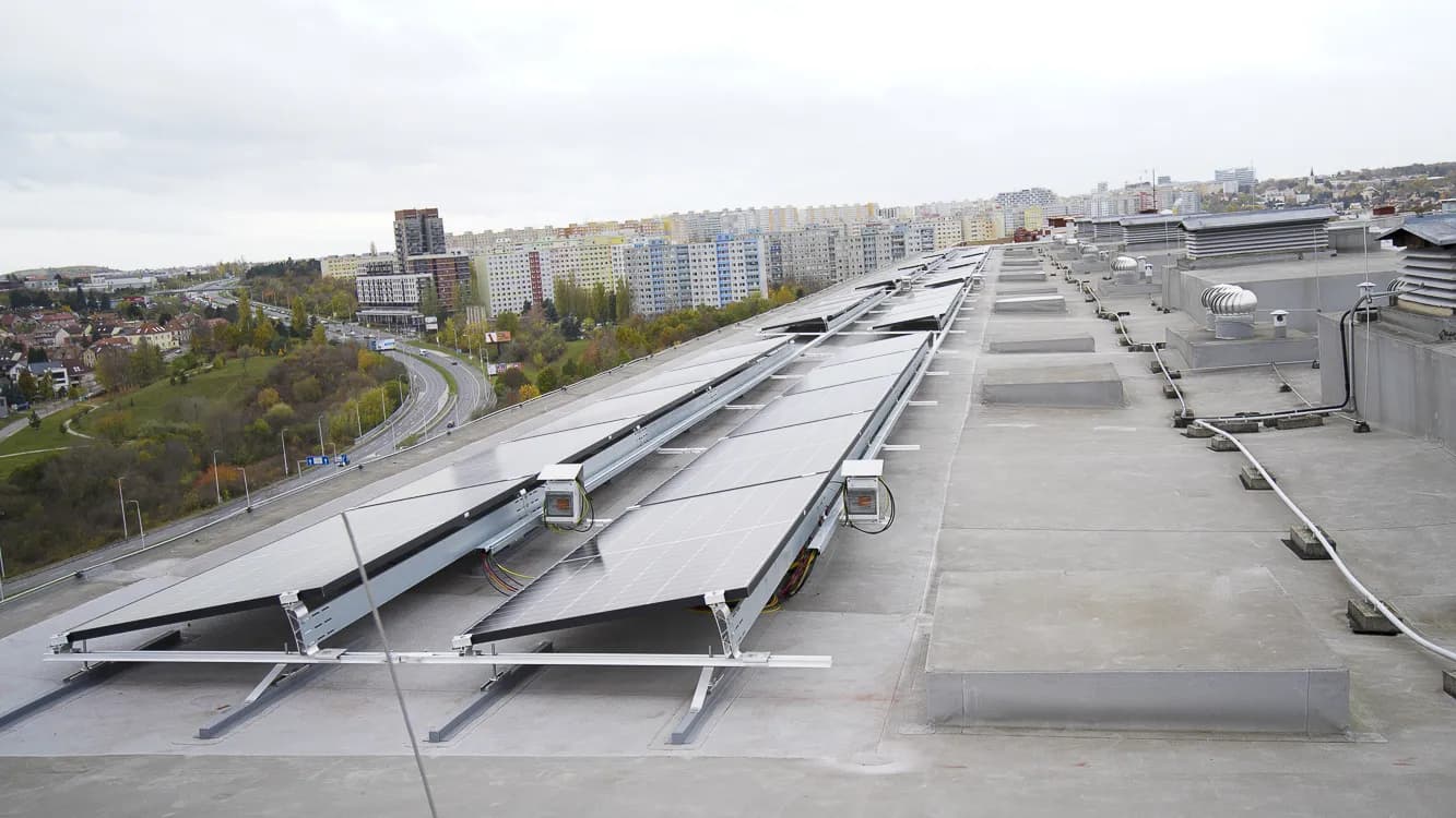 Fotovoltaická elektrárna pro BD Suchý Vršek