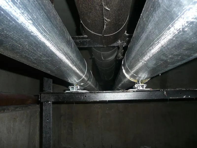 Oprava ležatých rozvodů teplé vody a cirkulace
