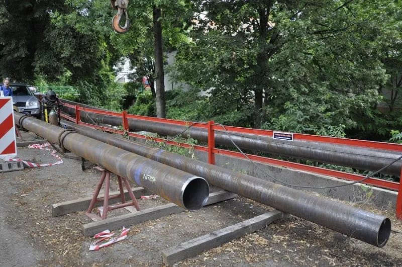 Oprava topného kanálu DN 250, Michelský mlýn, Praha 4